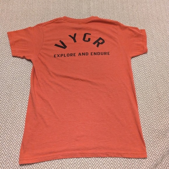 🛍️4 For $15🛍️VYGR Kids Red Short Sleeve Tee - Picture 2 of 6